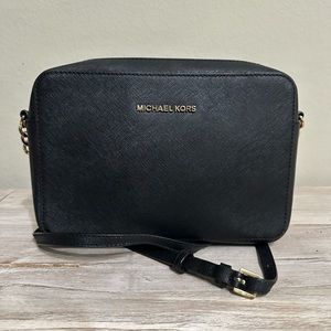 COPY - MICHAEL KORS Jet Set Large Saffiano Leather Crossbody Black Bag